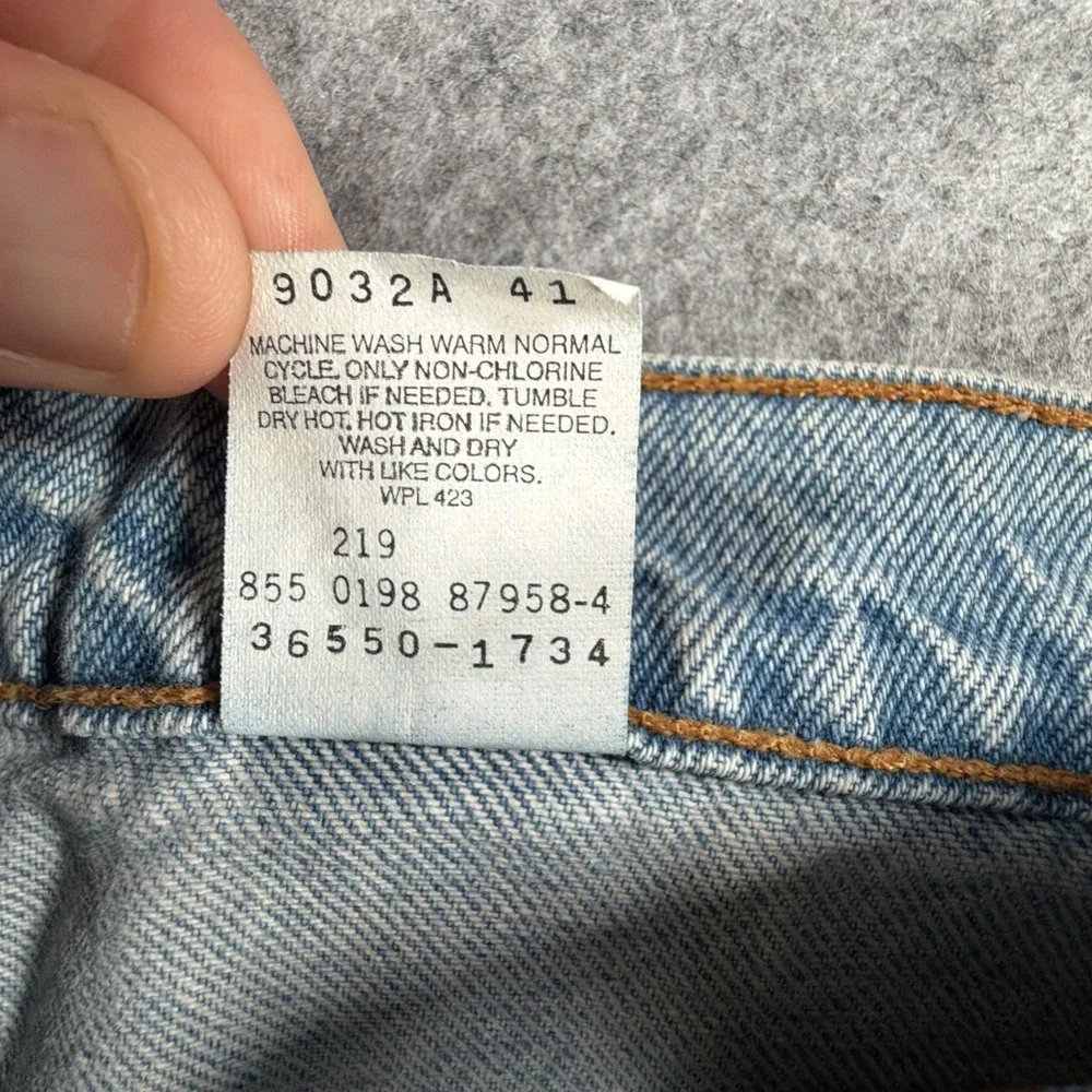 VINTAGE Levi's 550 Orange Tab Denim Jean Shorts Men's Size 30 90s